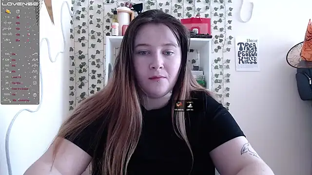 Light Luna online show from 02-07-25, 04:27