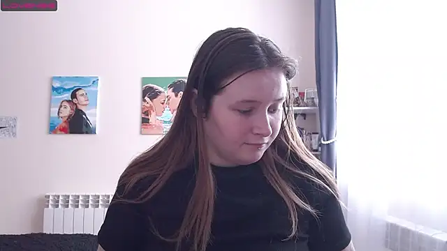 Light Luna online show from 03-04-25, 04:49