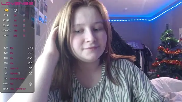 Light Luna online show from 01-12-26, 03:39