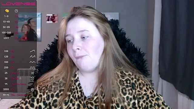 Snapshot of Light_Luna chatting on 03-15-26, 03:07 Light Luna online show from 03-15-26, 03:07