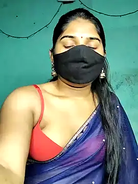 Snapshot of Luv_Adite20 chatting on 02-01-25, 05:05 Luv Adite20 online show from 02-01-25, 05:05