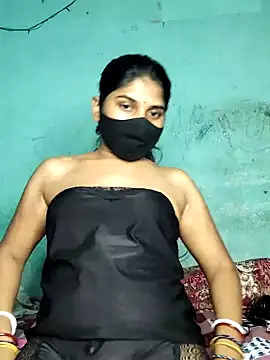 Snapshot of Luv_Adite20 chatting on 02-04-25, 08:38 Luv Adite20 online show from 02-04-25, 08:38