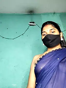 Snapshot of Luv_Adite20 chatting on 02-25-25, 08:41 Luv Adite20 online show from 02-25-25, 08:41