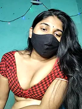 Snapshot of Luv_Adite20 chatting on 03-06-25, 01:46 Luv Adite20 online show from 03-06-25, 01:46