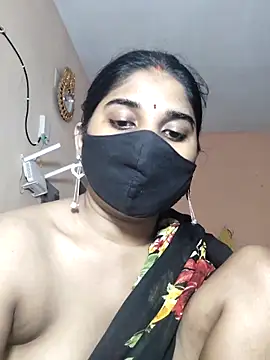 Snapshot of Luv_Adite20 chatting on 09-18-25, 06:21 Luv Adite20 online show from 09-18-25, 06:21