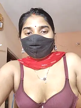 Snapshot of Luv_Adite20 chatting on 10-01-25, 10:38 Luv Adite20 online show from 10-01-25, 10:38