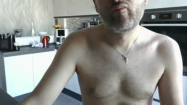 Snapshot of daky_86 chatting on 07-04-26, 02:45 daky 86 online show from 07-04-26, 02:45