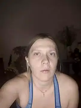 Snapshot of LeraSweet chatting on 03-09-25, 08:21 LeraSweet online show from 03-09-25, 08:21