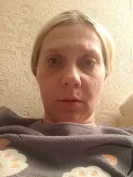 Snapshot of LeraSweet chatting on 10-16-25, 06:31 LeraSweet online show from 10-16-25, 06:31