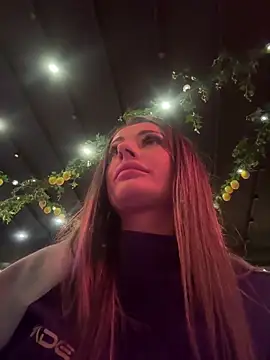 IsabellaEtthan online show from 01-22-25, 04:55