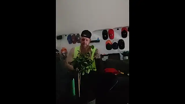 eltoulou online show from 01-12-25, 06:05