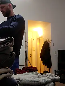 eltoulou online show from 02-02-25, 10:39