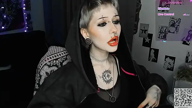 say mary online show from 04-14-26, 07:42