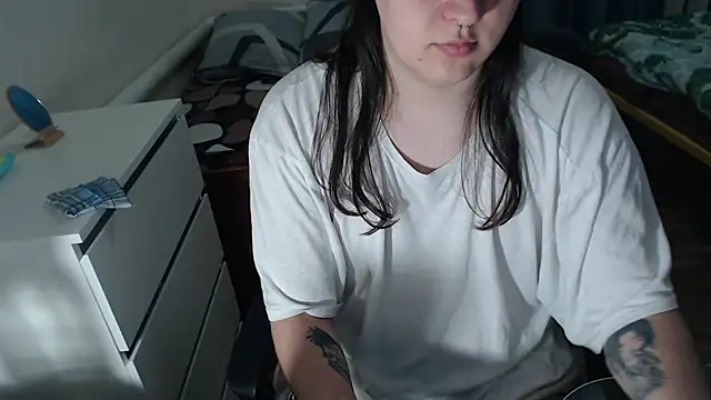 EvaMiron online show from 10-18-25, 12:06