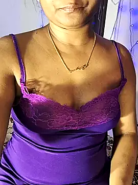 Snapshot of FANTASY_QUEEN_07 chatting on 03-04-25, 05:56 FANTASY QUEEN 07 online show from 03-04-25, 05:56