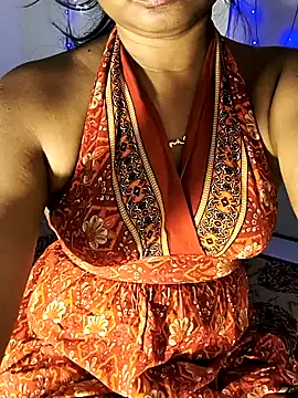 Snapshot of FANTASY_QUEEN_07 chatting on 03-20-25, 05:47 FANTASY QUEEN 07 online show from 03-20-25, 05:47