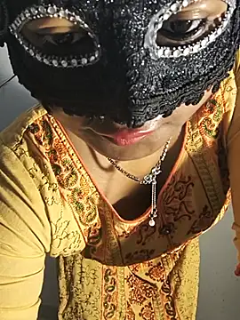FANTASY QUEEN 07 online show from 06-21-26, 02:25