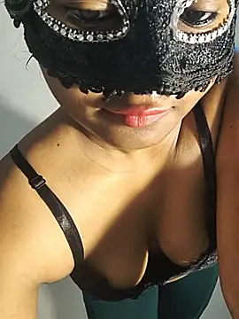 FANTASY QUEEN 07 online show from 07-10-26, 02:27