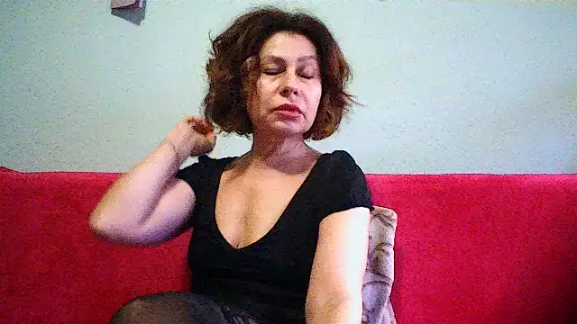 Mat Elenore online show from 02-19-26, 07:04