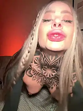 bambixboo online show from 02-05-25, 04:03