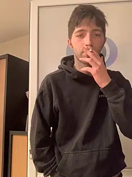 GuillaumebeauZizi online show from 02-07-26, 07:17