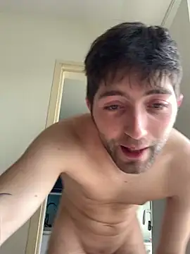 GuillaumebeauZizi online show from 02-11-26, 10:53