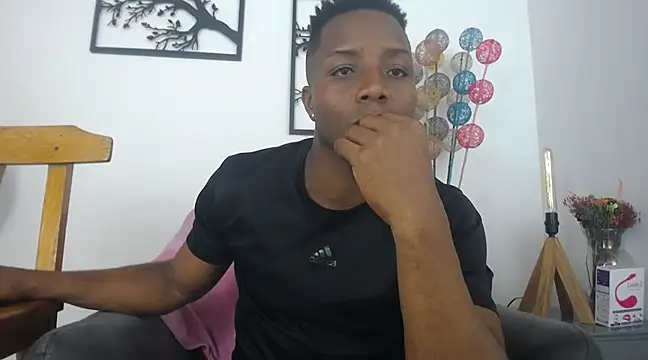 bigcock latin1 online show from 02-25-25, 03:42