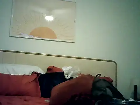 Snapshot of CaramelDipper chatting on 12-31-24, 06:16 CaramelDipper online show from 12-31-24, 06:16