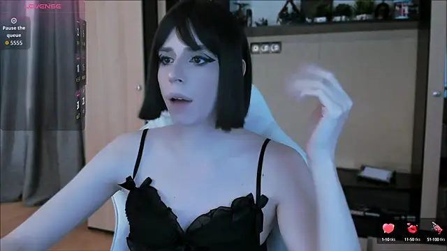 Snapshot of FemAlexa_ chatting on 09-11-25, 02:06 FemAlexa online show from 09-11-25, 02:06