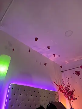 Elektra Queen online show from 04-13-26, 01:16