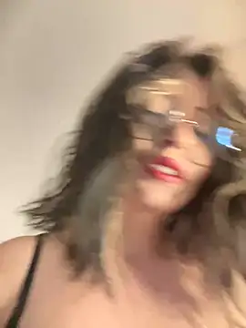 Snapshot of marie2_ chatting on 12-19-24, 10:42 marie2 online show from 12-19-24, 10:42