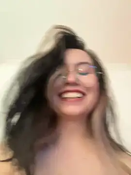 Snapshot of marie2_ chatting on 02-15-25, 06:12 marie2 online show from 02-15-25, 06:12