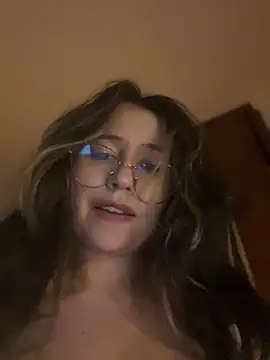 Snapshot of marie2_ chatting on 03-16-25, 12:45 marie2 online show from 03-16-25, 12:45