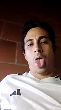 Snapshot of Rejy1992 chatting on 01-23-25, 04:19 Rejy1992 online show from 01-23-25, 04:19