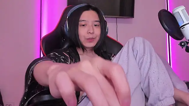 wexlee7 online show from 09-20-25, 02:12