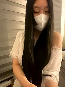 Snapshot of MEOW_MEO chatting on 09-18-25, 04:20 MEOW MEO online show from 09-18-25, 04:20