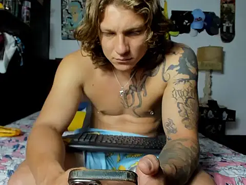 Tom Krakow online show from 04-17-26, 08:23