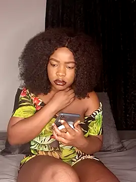 Snapshot of rosey_cheeks chatting on 03-16-25, 12:12 rosey cheeks online show from 03-16-25, 12:12