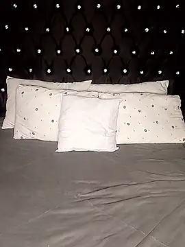 rosey cheeks online show from 01-10-26, 01:07