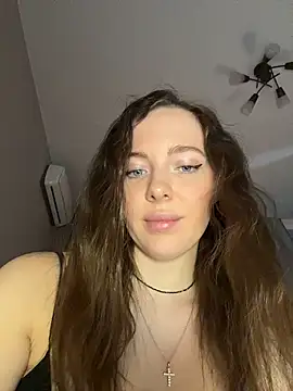 Snapshot of -SweetDi- chatting on 02-18-26, 09:44 -SweetDi- online show from 02-18-26, 09:44