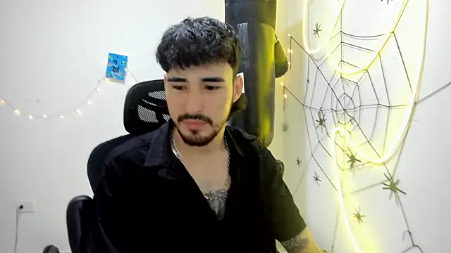 DmitriSanders online show from 01-10-26, 03:47