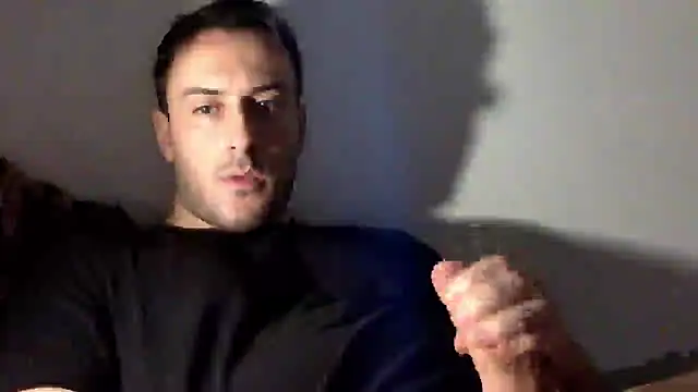 Snapshot of mainnrd chatting on 02-17-25, 04:48 mainnrd online show from 02-17-25, 04:48