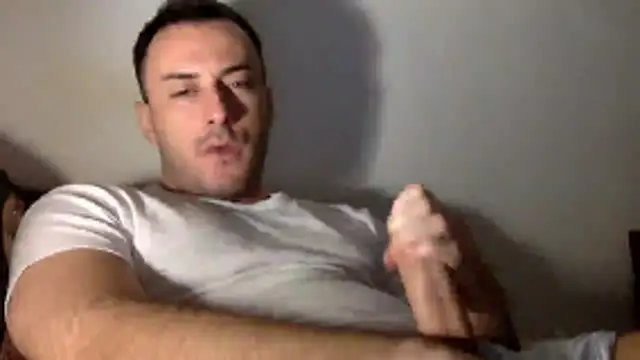 Snapshot of mainnrd chatting on 10-30-25, 01:07 mainnrd online show from 10-30-25, 01:07