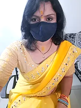 Snapshot of khushikhushi chatting on 02-13-25, 08:27 khushikhushi online show from 02-13-25, 08:27