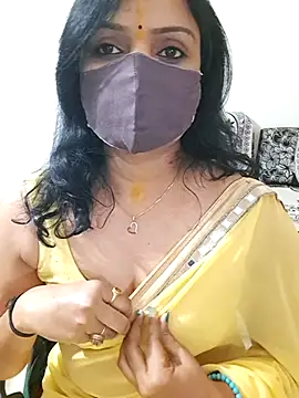 Snapshot of khushikhushi chatting on 02-26-25, 04:56 khushikhushi online show from 02-26-25, 04:56