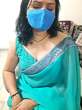 Snapshot of khushikhushi chatting on 10-15-25, 05:13 khushikhushi online show from 10-15-25, 05:13