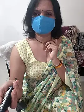 Snapshot of khushikhushi chatting on 10-30-25, 05:46 khushikhushi online show from 10-30-25, 05:46