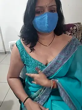 Snapshot of khushikhushi chatting on 10-31-25, 06:47 khushikhushi online show from 10-31-25, 06:47