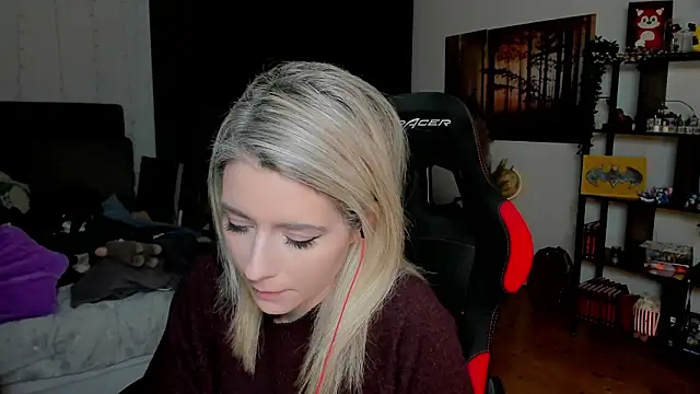 Lisaonthemoon online show from 02-20-26, 03:01