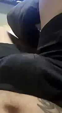 dredre1069 online show from 12-10-24, 02:38